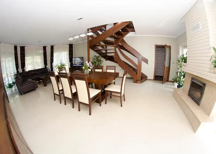 Hof בית אירוח *