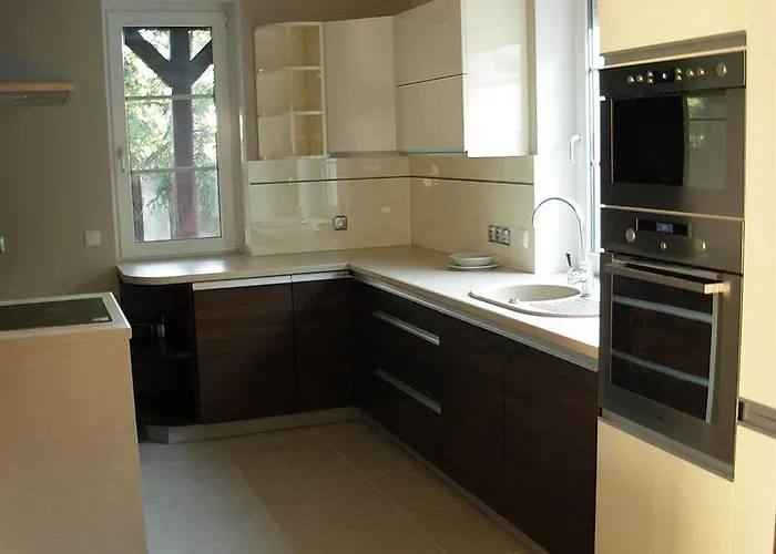 Hof בית אירוח Luboń