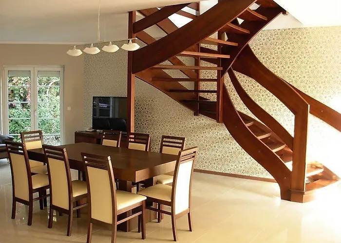 Hof בית אירוח *