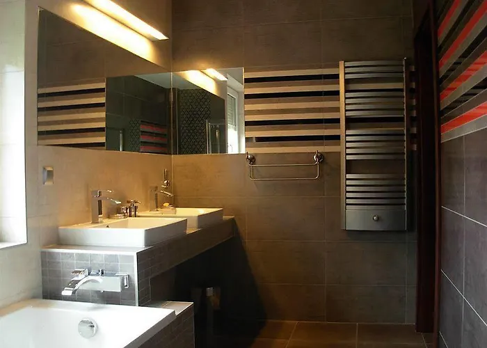 Hof בית אירוח *